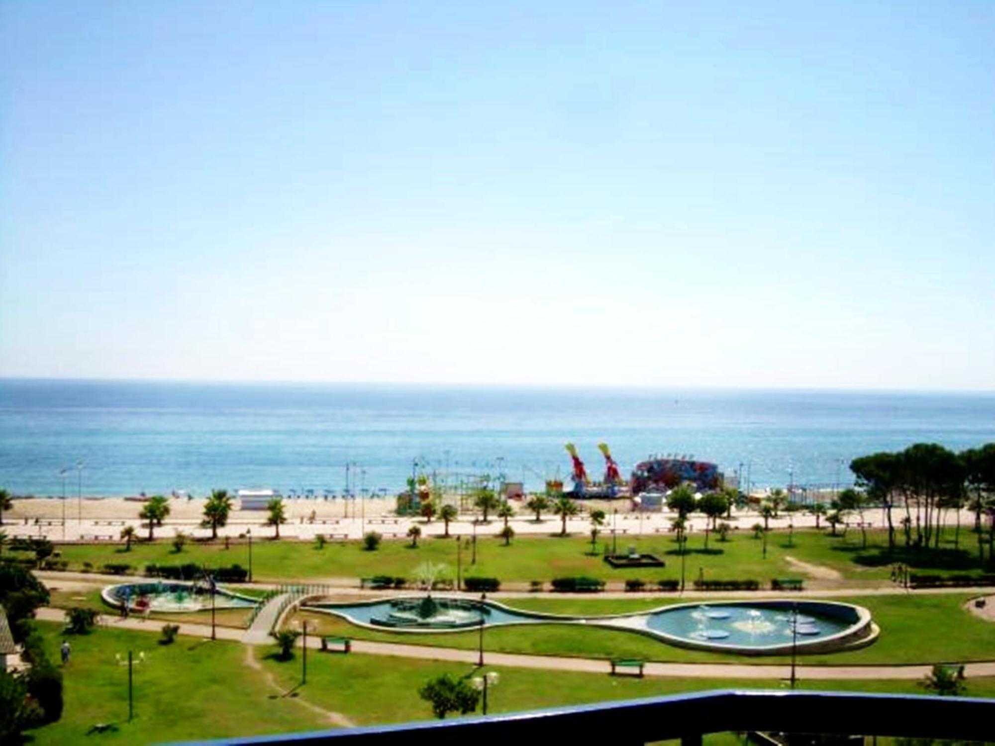 Torre Ancinale Bed & Breakfast Soverato Marina Bagian luar foto