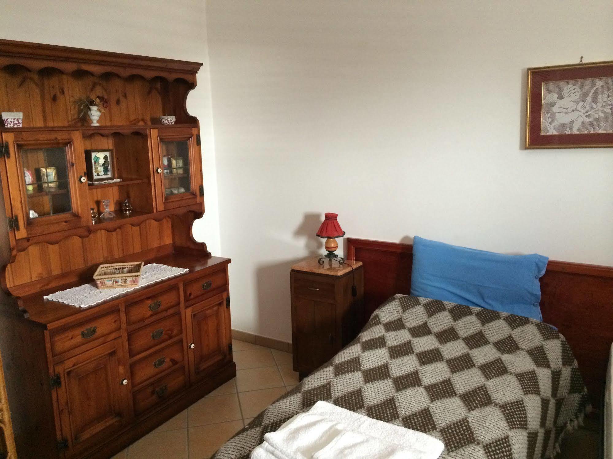 Torre Ancinale Bed & Breakfast Soverato Marina Bagian luar foto