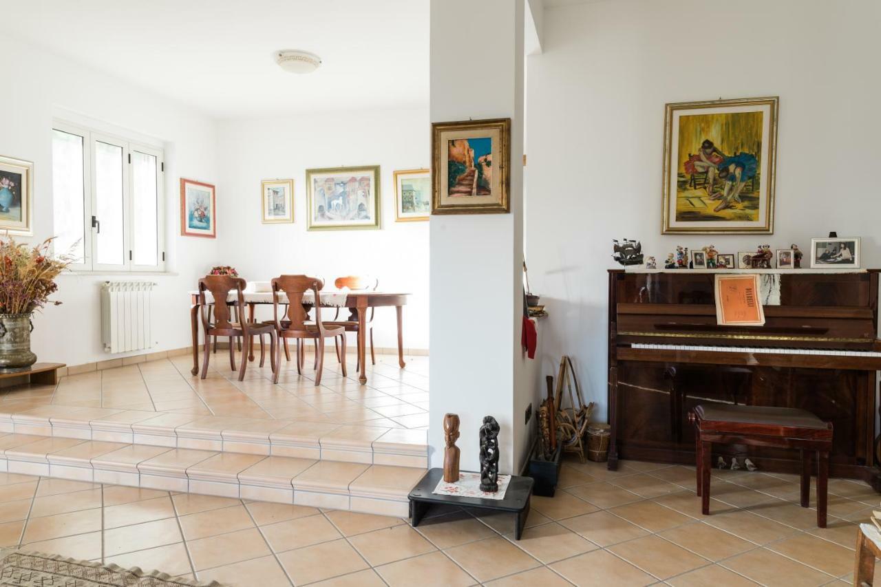 Torre Ancinale Bed & Breakfast Soverato Marina Bagian luar foto